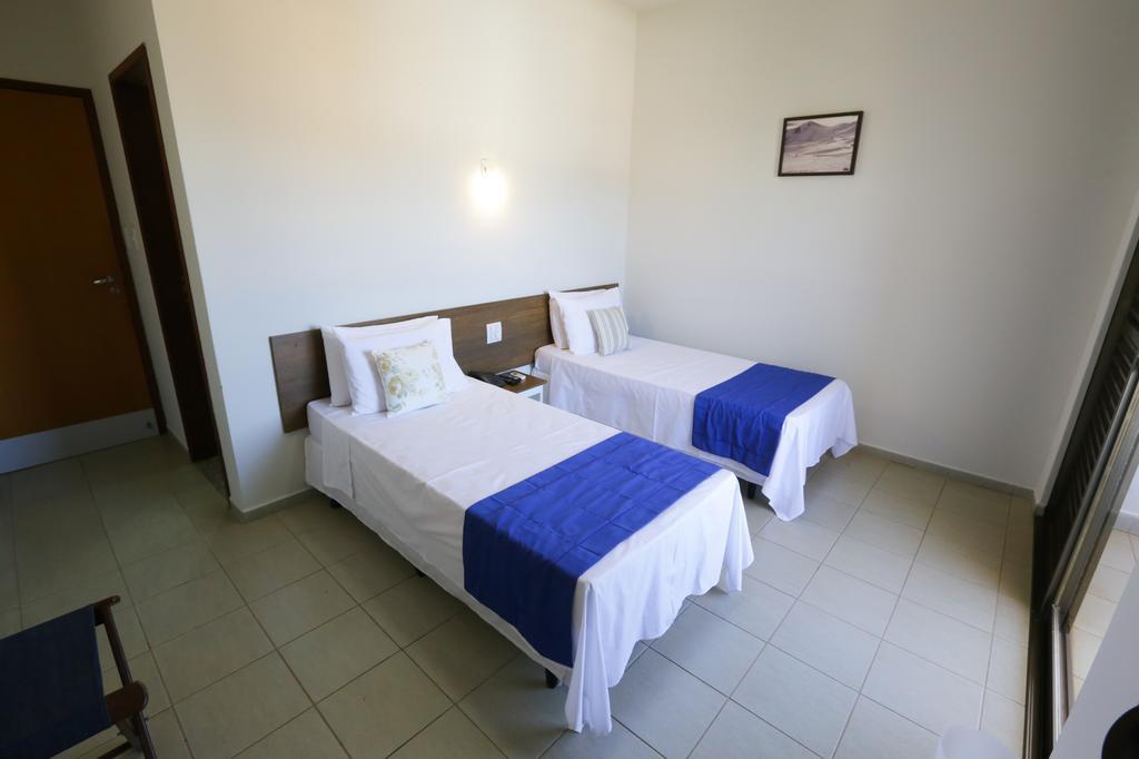 Hotel Porto Do Sol Caetite Экстерьер фото